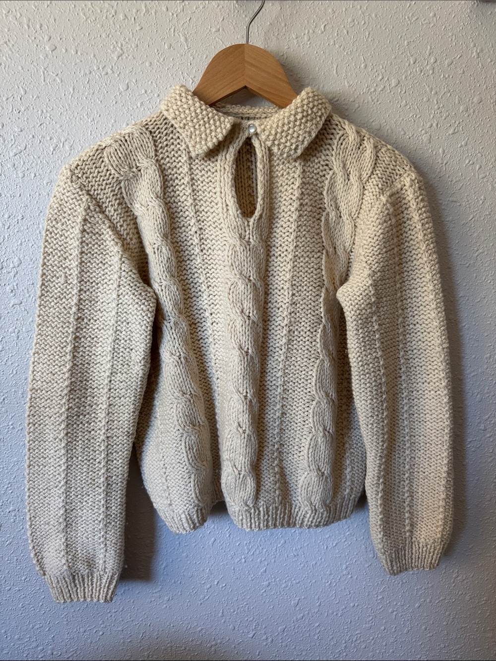 VTG Wool Handknit Sweater - Picture 5 of 13